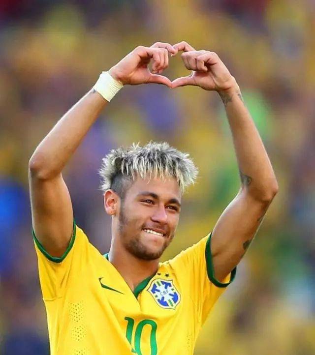 阿坎吉：在学校时发现自己擅长数学；想拥有泽林斯基的技术（阿坎吉：学生时代发现自己数学天赋，期望拥有泽林斯基的技术）