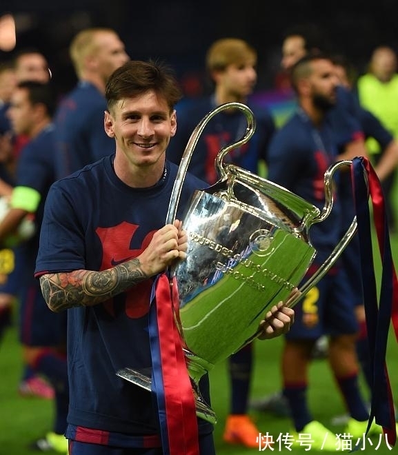 TA：阿隆索世俱杯期间曾进行钓鱼测试，发现更衣室有人泄密（TA称阿隆索在世俱杯期间进行“钓鱼”测试，证实更衣室存在泄密）