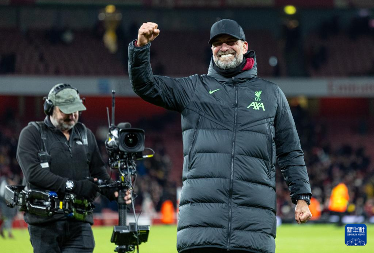 一胜难求！这支拥有意甲金靴英超金手套的球队，如今彻底沦为垫底（曾拥意甲金靴与英超金手套的球队，如今难求一胜沦为垫底）